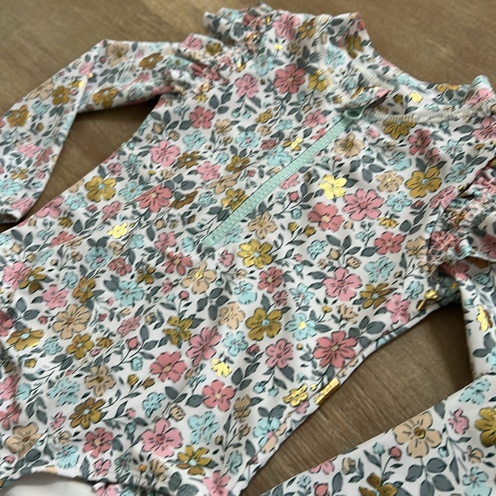 Tommy Bahama Toddler Girl Metallic Floral Rashguard Swimsuit 4T - Picture 2 of 4